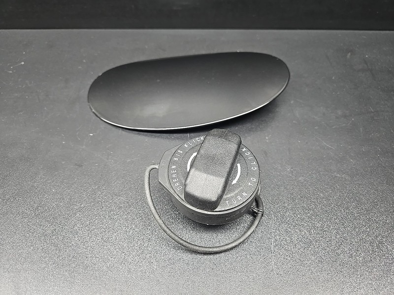 1997-2004 PORSCHE 911 986 996 FUEL TANK FILLER DOOR LID COVER CAP SET