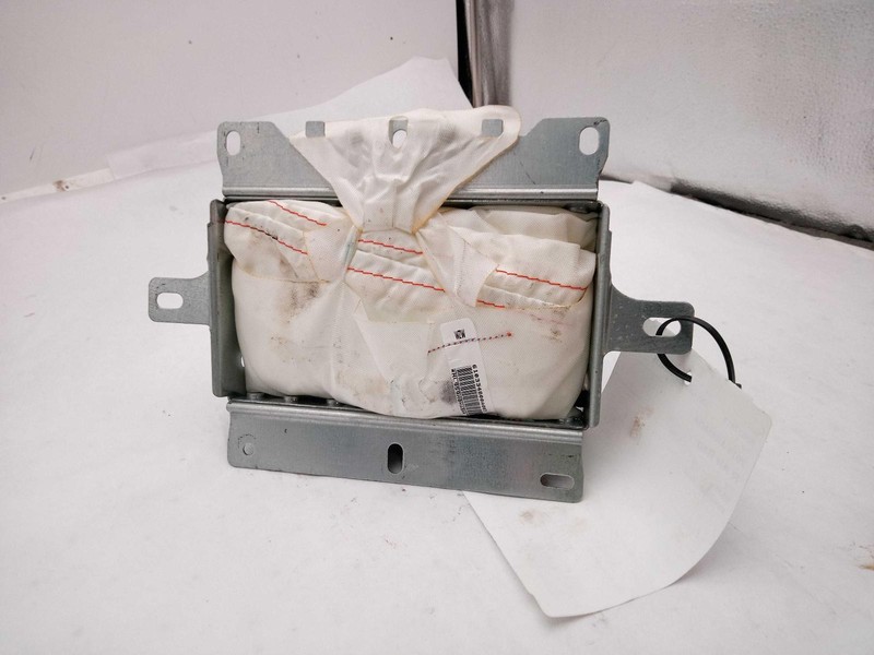 2015 Nissan Armada Right Instrument Panel Air Bag Maroon OEM 496717 135K Miles