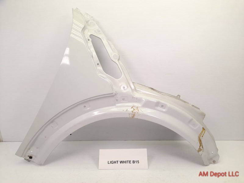 2013 Mini Cooper S Countryman R60 R61 Front Right Passenger Fender Light White