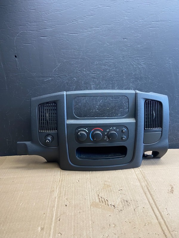 2002 to 2005 Dodge Ram Radio Climate Control Dash Air Vent Bezel Trim AD7244 DG