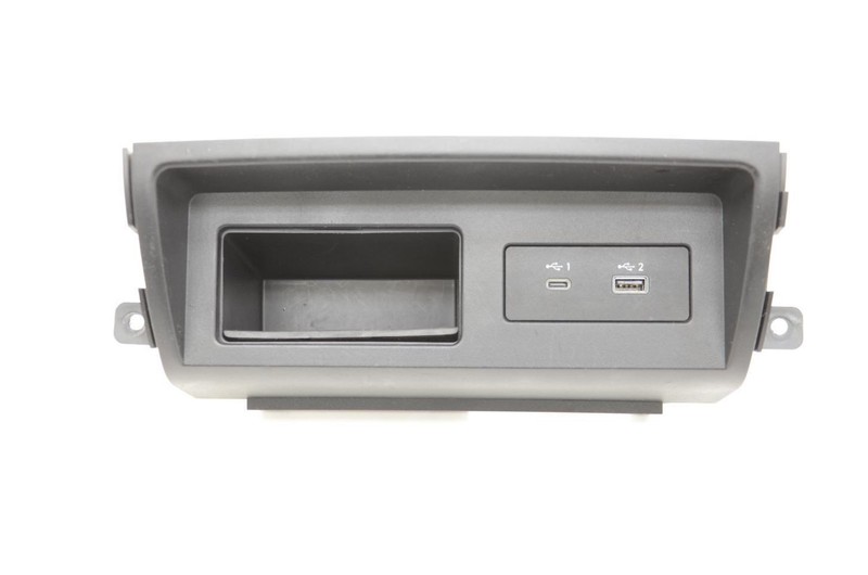 Dash Storage Tray with USB Switch Fits 17-23 TITAN 284H39HE0A