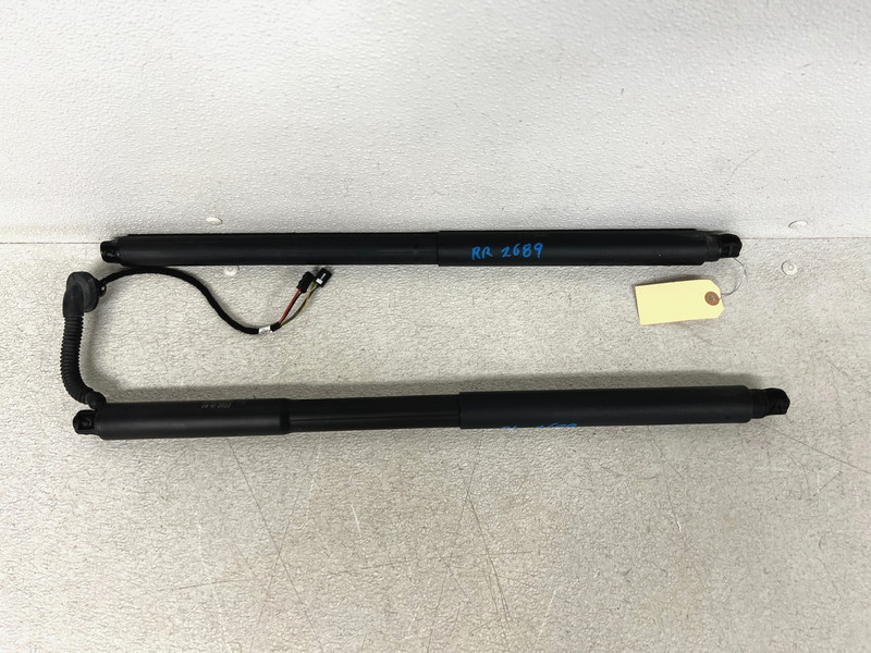 ⭐2017-2023 GMC ACADIA REAR TRUNK DECK LID TAILGATE POWER LIFT STRUT OEM LOT2689