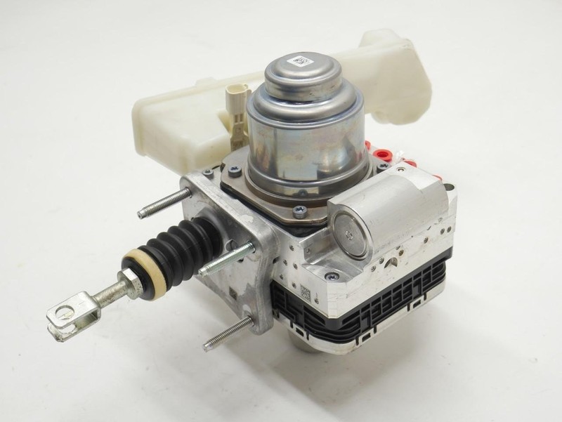 2021-2025 Ford Bronco Sport 2.0L Power Brake Booster W/ Master Cylinder OEM