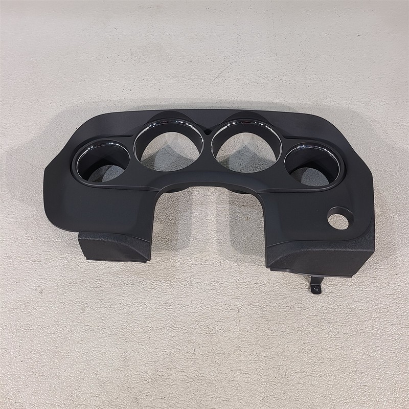 08-14 Dodge Challenger Srt8 Instrument Cluster Speedometer Bezel Surround Aa7445
