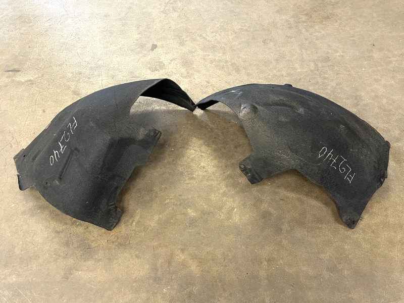 ⭐16-20 TESLA MODEL X FRONT LEFT DRIVER FENDER LINER SPLASH SHIELD OEM LOT2740