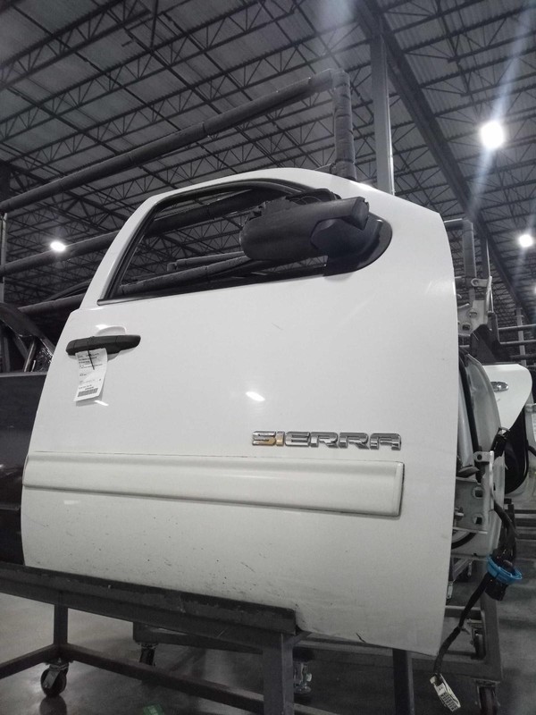 2013 GMC Sierra 1500 Pickup Front Right Door White 536272, 131k Miles