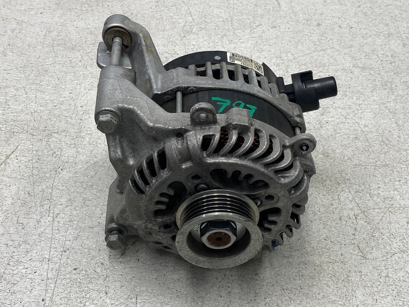 2020-2021 CADILLAC CT5 ALTERNATOR GENERATOR OEM LOT797