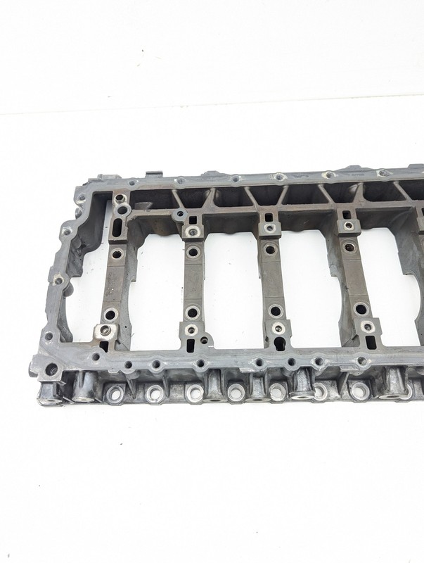 06-13 BMW Z4 E89 3.0i 328i 128i 528i Engine Cylinder Lower Crankshaft 7558325