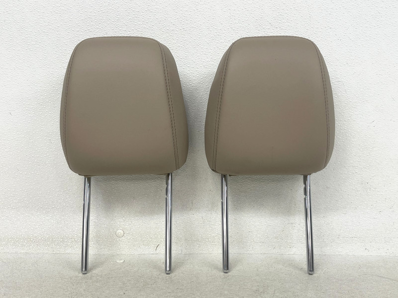 ⭐2020-2025 LINCOLN AVIATOR FRONT LEFT & RIGHT SEAT HEADREST BEIGE OEM LOT2682