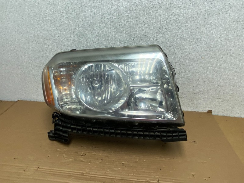 2009 2010 2011 Honda Pilot Right Passenger RH Halogen Headlight AD4249 DW