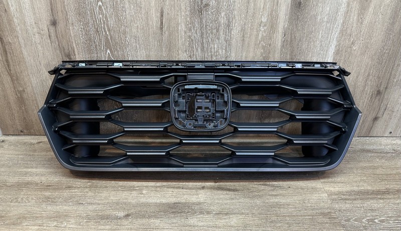 2023-25 HONDA PILOTGRILLE W/AIR GUIDE - OEMPART # 71121-T90-A0