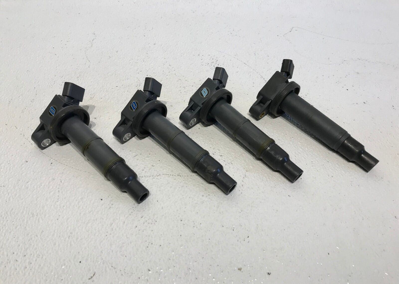 02-06 TOYOTA CAMRY Set of 4 IGNITION COILS C1330-16098