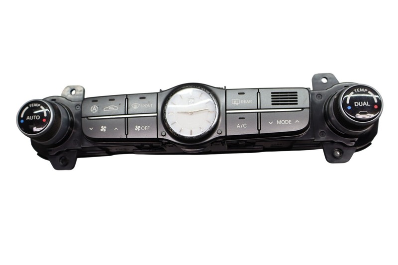 11-13 Hyundai Equus Dash Panel AC Heater Climate Temperature Switch W/ Clock OEM