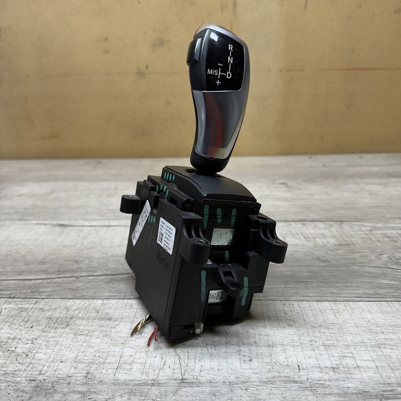919762301 I BMW 5 7 Floor Shifter Series OEM Automatic Sedan