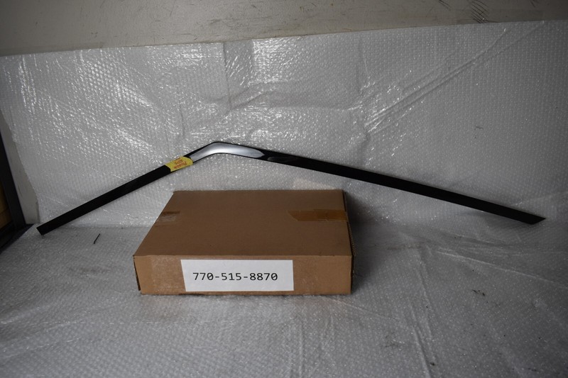 LAND ROVER L460 FRONT RIGHT UPPER FRAME FINISHER 2023 OEM M8E2 208A96 AF
