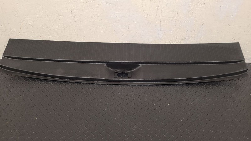 15-20 Chevrolet Tahoe Liftgate Scuff Plate Black OEM 22886549