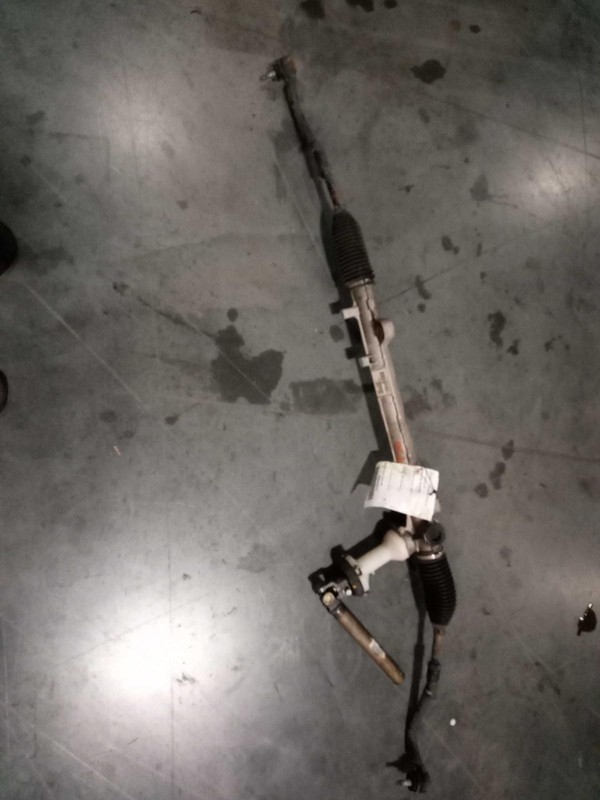 Used Rack and Pinion Assembly fits: 2015 Hyundai Santa fe Power Rack and Pinion