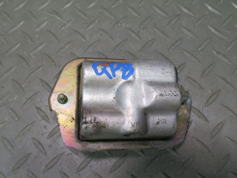 1997-2004 PORSCHE BOXSTER 986 BRAKE LINE INTERMEDIATE VALVE PIECE