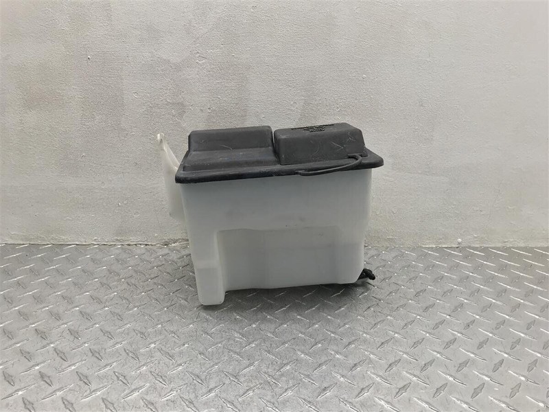 05-06 FORD EXPEDITION WINDSHIELD WASHER FLUID TANK RESERVOIR OEM 6L1Z-17618-A
