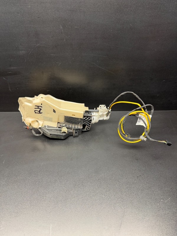 03-12 Mercedes R230 SL500 SL550 SL55 AMG Right Door Lock Latch Actuator OEM