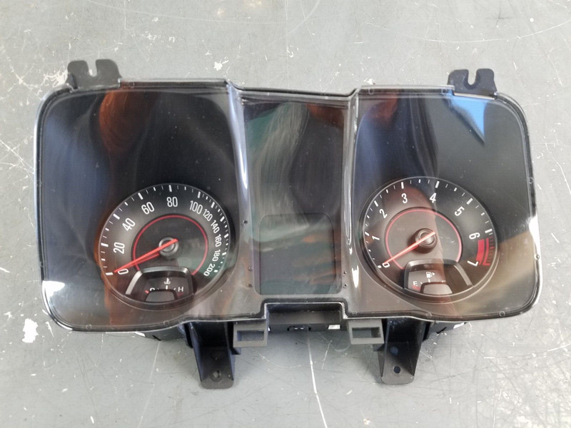 2013 Camaro ZL1 Gauge Cluster #3218 Q2