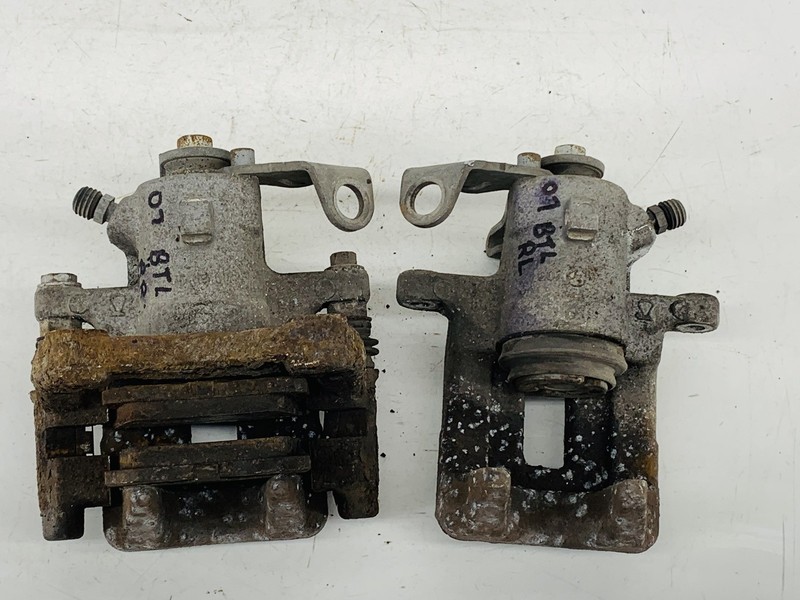 00-10 VOLKSWAGEN BEETLE FWD REAR RIGHT & LEFT ABS BRAKE CALIPER SET OF 2 OEM