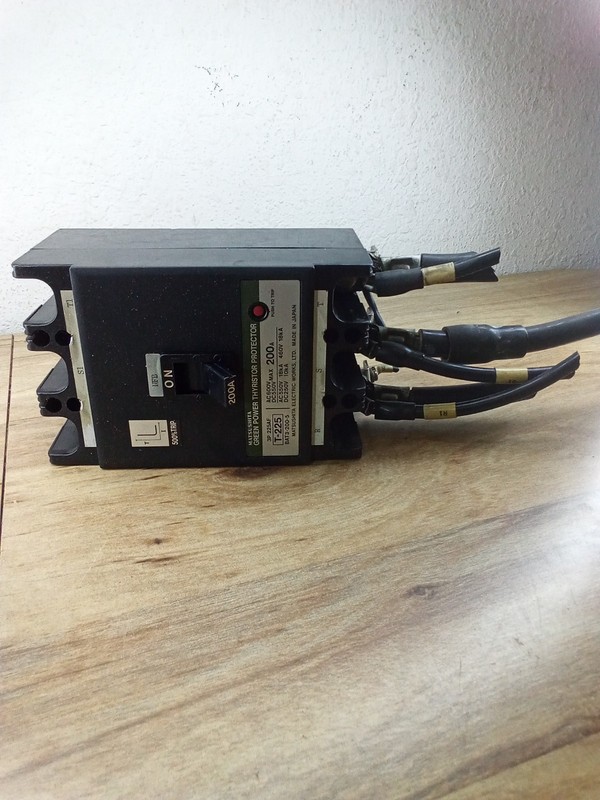 Matsushita Green Power Thyristor Protector 200A BAT3-200-5