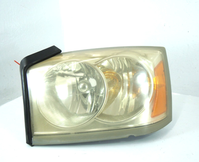 2005-2007 Dodge Dakota Halogen Headlight Driver Left OEM