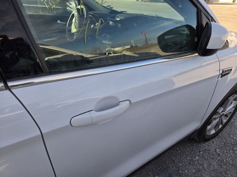 Passenger Front Door Electric Windows Fits 16-19 ESCAPE 3638119