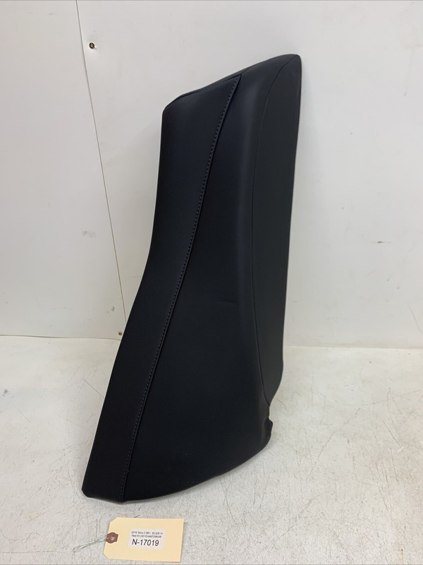 ⚡️17-23 TESLA 3 REAR RH SECOND ROW SEAT CUSHION LEATHER 1096031-01-I 17019 U13