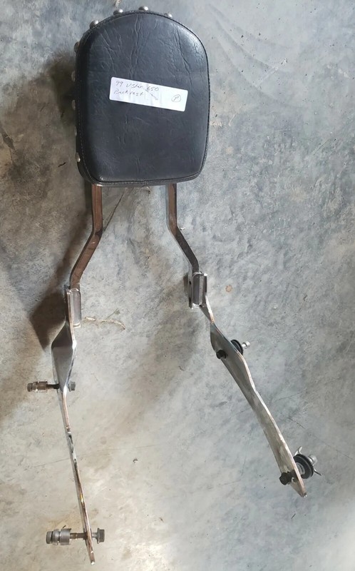 Yamaha Vstar 650 Chrome Backrestrack sissy bar