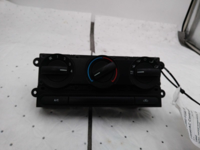 2006 Ford F150 A/C Selector Switch OEM Silver 288493, 217K Mileage