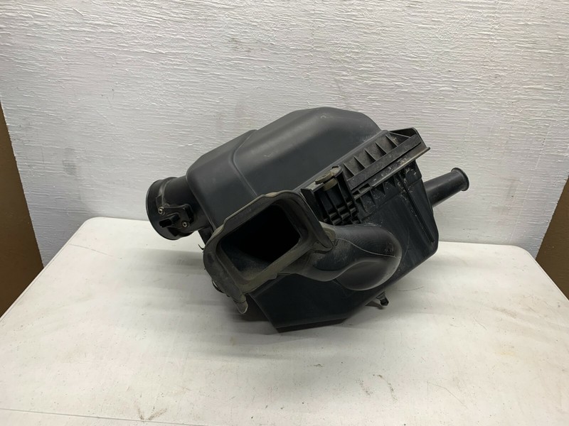2007-2010 FORD EDGE AIR INTAKE CLEANER FILTER BOX ASSEMBLY W/ MASS AIR FLOW