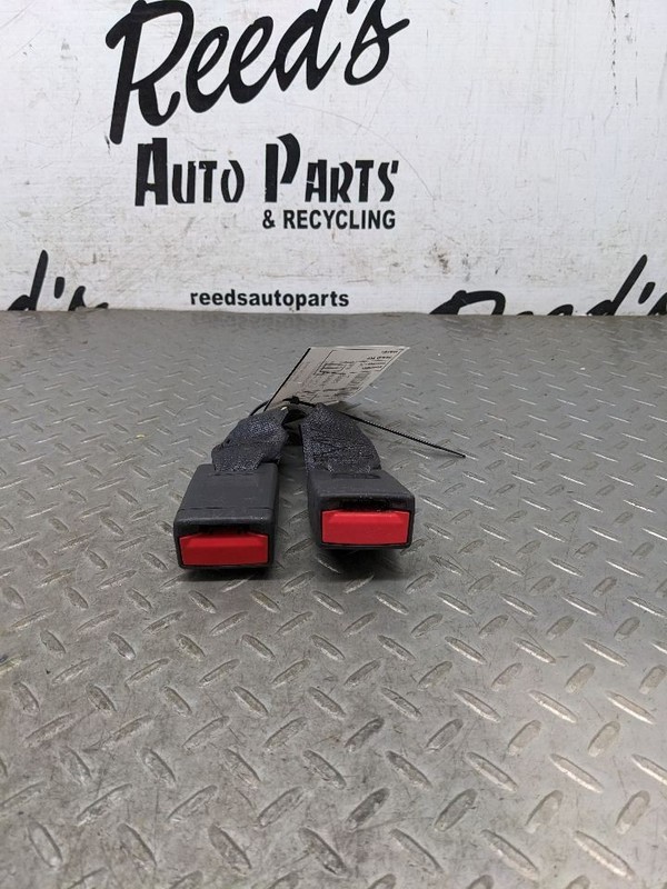 2018 - 2025 CHEVROLET MALIBU REAR LEFT & CENTER SEAT BELT SEATBELT BUCKLE118