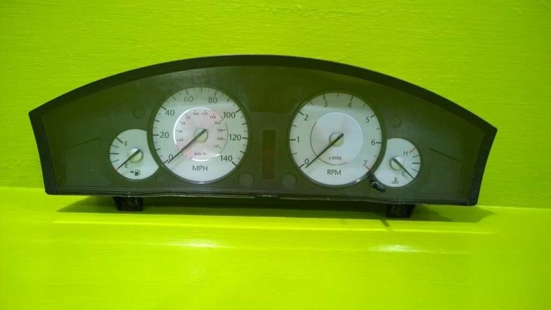 10 CHRYSLER 300 SPEEDOMETER CLUSTER 203K MILES OEM 2873-1