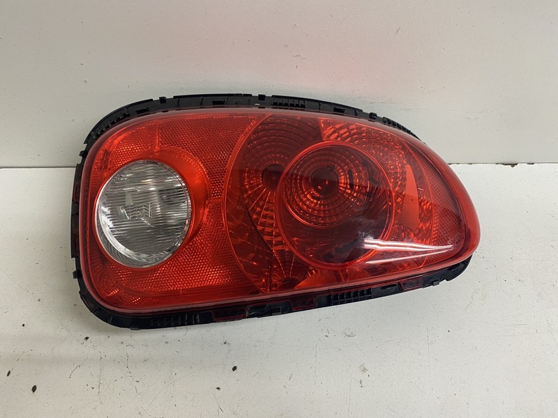 2011-2016 Mini Countryman Left Driver Tail Light Lamp Taillight 9808151-02 Oem