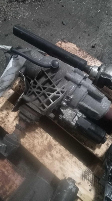 2016 Jeep Renegade Transfer Case Assembly OEM 68260398AA 99K Miles