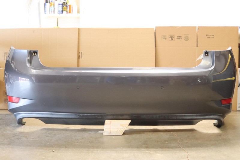 2013-2015 LEXUS ES350 REAR BUMPER COVER W/ PDC PARKING SENSORS OEM
