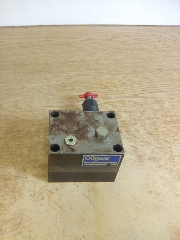 Oilgear 1-50-4-C Control Valve