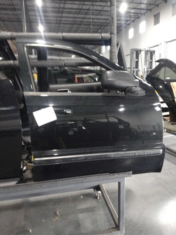 2008 Jeep Grand Cherokee Right Door Black 4DR SUV OEM Used Part 156556