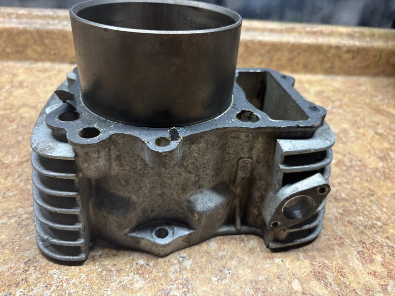 1987 Kawasaski Vulcan VN1500 Cylinders Block Engine Jug 87 VN 1500 A4