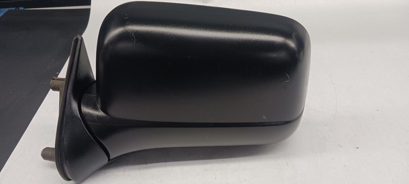 2004 NISSAN XTERRA Left driver Door Mirror Power OEM 00 01 02 03 04