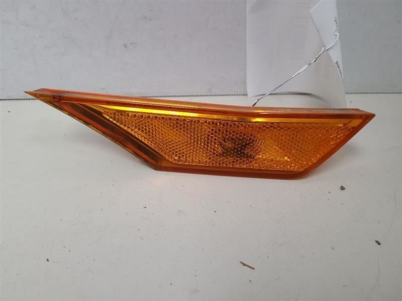 Passenger Corner/Park Light Side Marker Fender Mounted Fits 16-20 CIVIC 567897