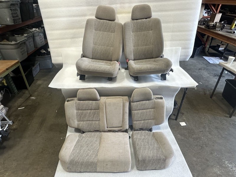 1997 1998 1999 MITSUBISHI MONTERO SPORT LS DRIVER PASSENGER FRONT REAR SEATS TAN