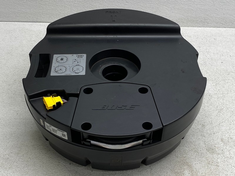 2007-2009 AUDI Q7 REAR BOSE AUDIO SOUND SUBWOOFER SPEAKER OEM LOT686