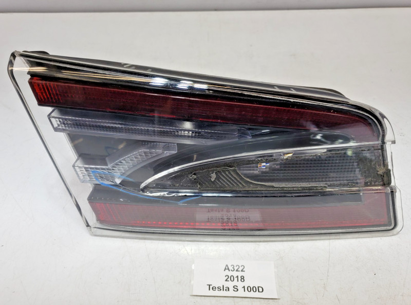 ✅ 12-20 OEM Tesla Model S Rear Left Driver Inner Tail Light Trunk Liftgate NOTE*