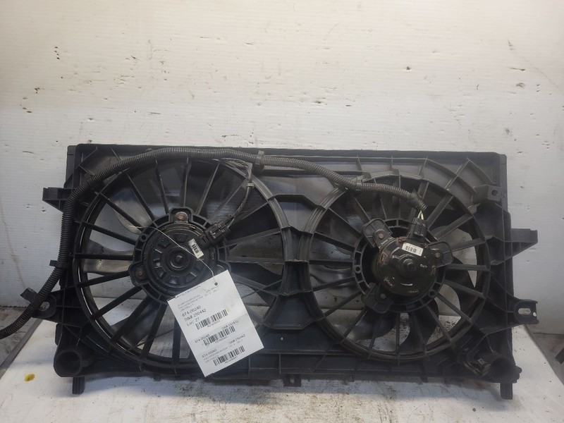 Radiator Fan Motor Fan Assembly Fits 06-11 IMPALA 1688443