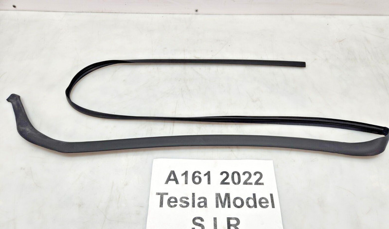 ✅2021-2023 OEM Tesla Model S Rear Right Passenger Door Weatherstrip Rubber Seal