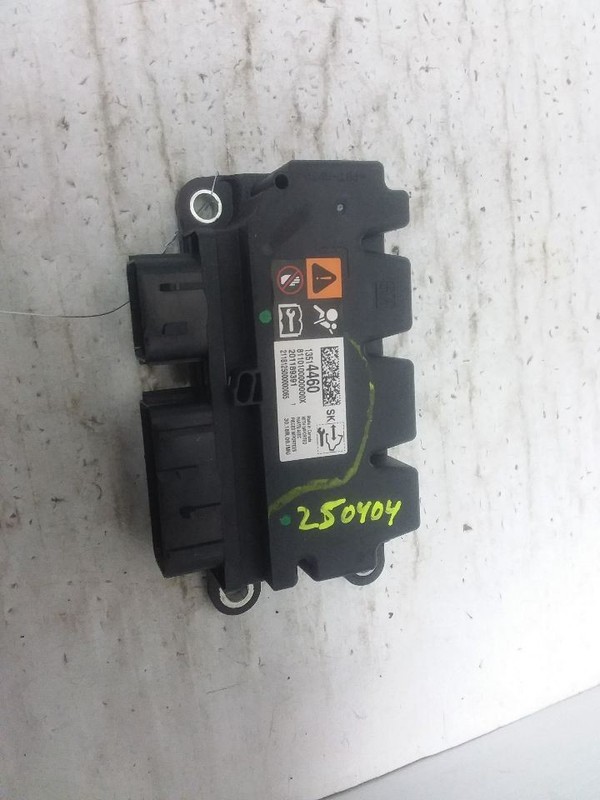 SRS Control Module Below Center Console Fits 17-22 SPARK 13514460