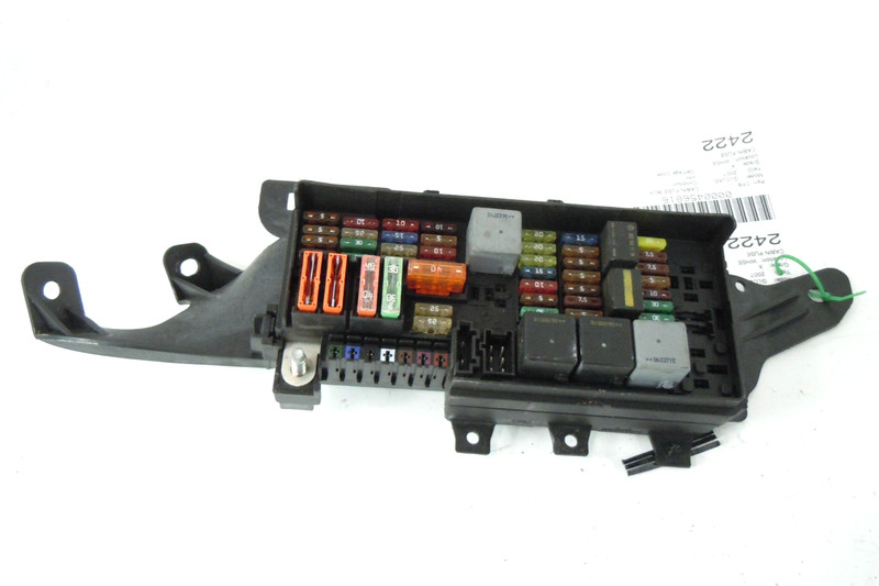 2007 07 Mercedes-Benz GL450 Rear SAM Relay Fuse Box OEM 1645400572